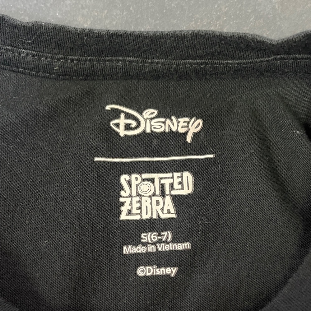 Disney kids Black Tee 'Girls Support Girls' Print princess images small (6-7) - Picture 3 of 5